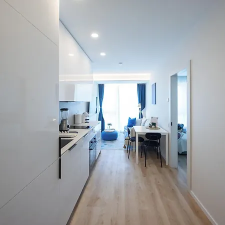 Bangu Apartamentai Su Sildomu Baseinu Połąga