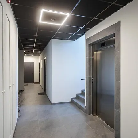 Bangu Apartamentai Su Sildomu Baseinu 公寓